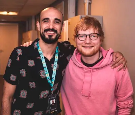 Abel Pintos y Ed Sheeran posaron juntos para la cmara en el show del canadiense en Sao Paulo.